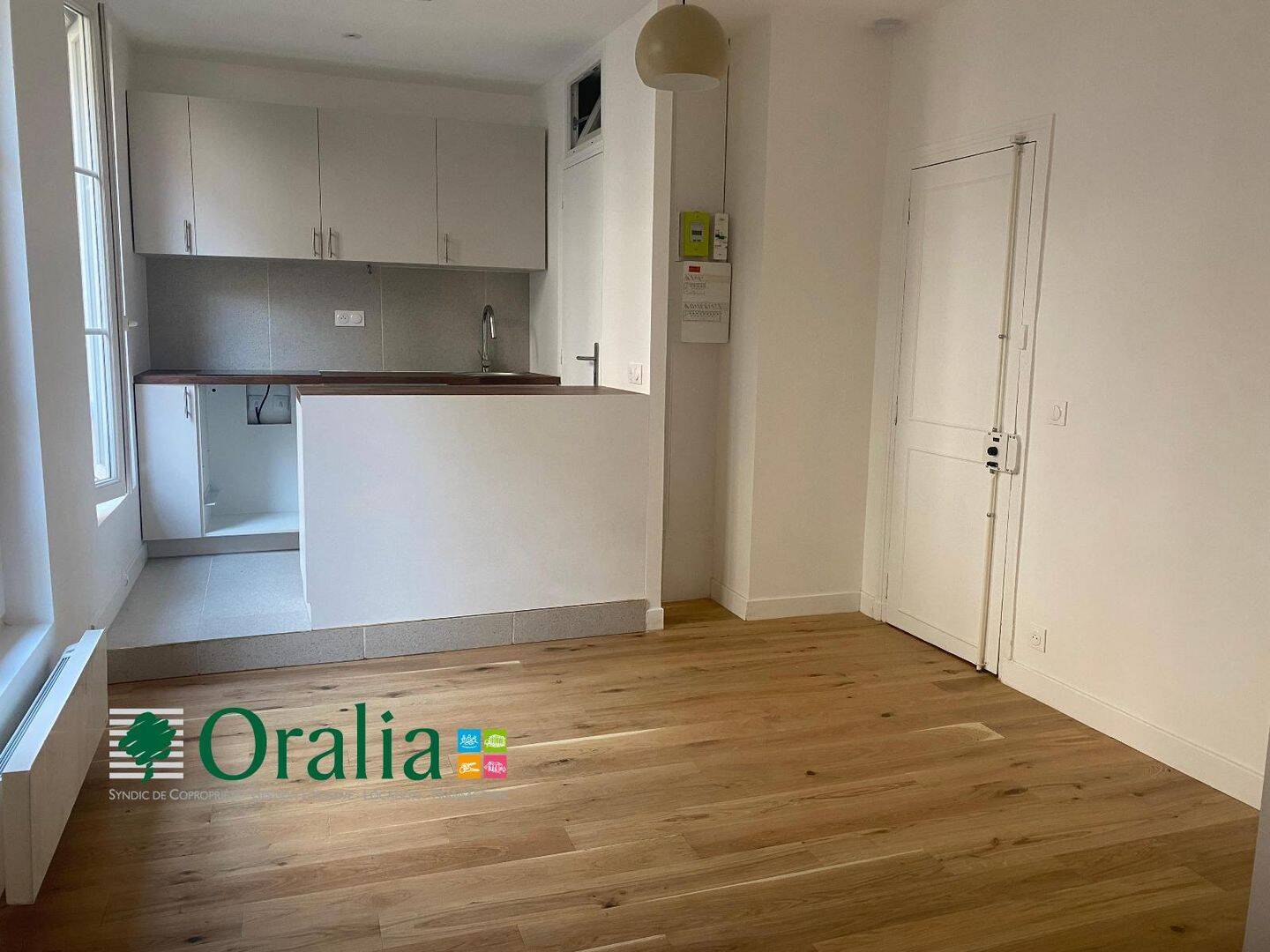 Appartement 1 pièce 28 m² · à Paris 10ème Arrondissement · 27,6 m² · 949 €/mois
