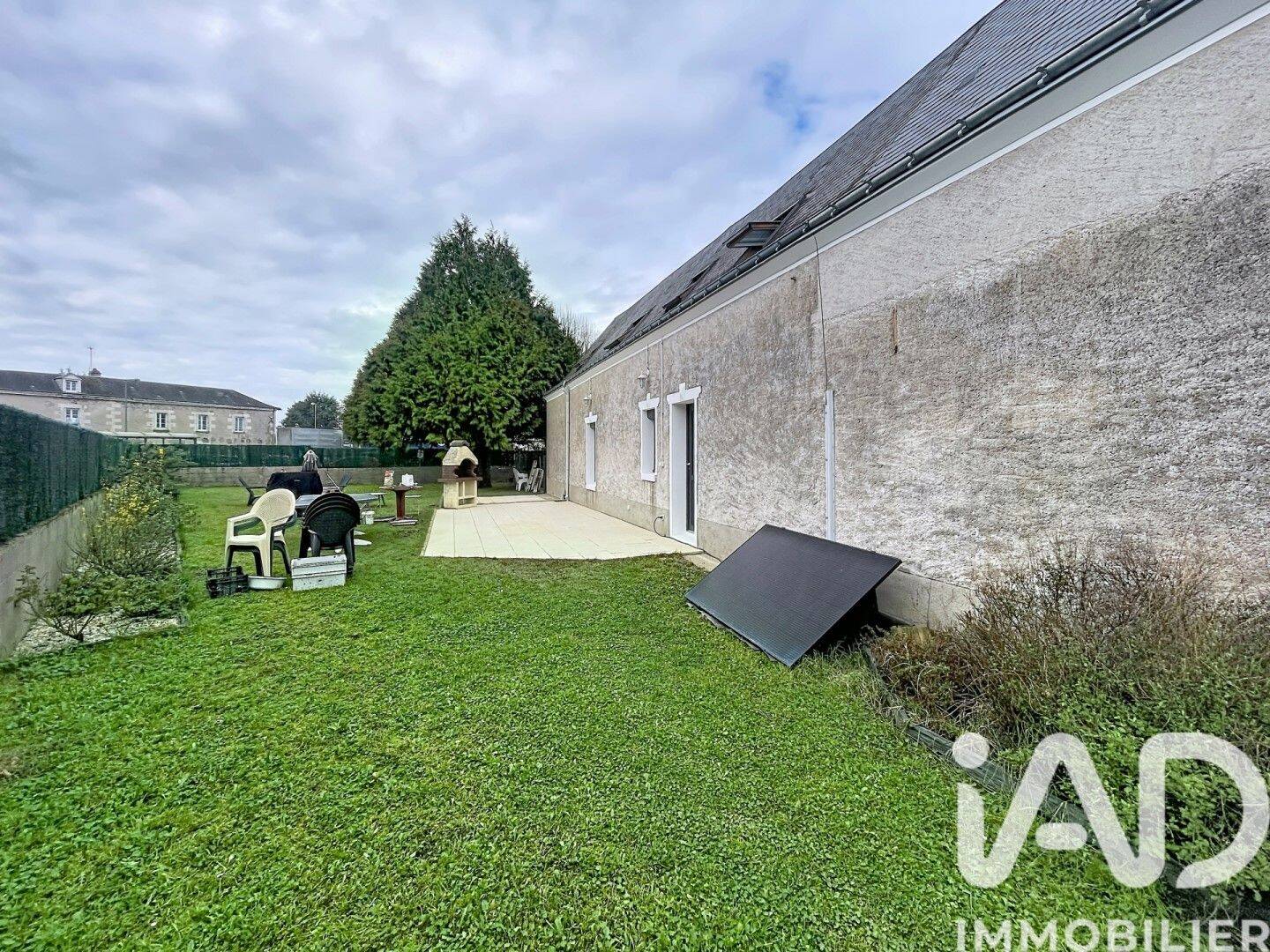 Maison 5 pièces 160 m² · à Truyes · 160 m² · 278 000 €
