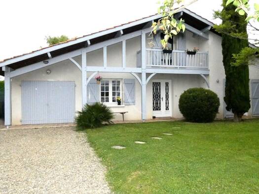 Maison à vendre 238 000 € 6 pièces 4 chambres 141 m² 1 407 m² de terrain Saint-Gein 40190