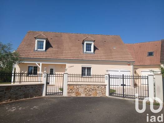 Maison à vendre 551 000 € 8 pièces 6 chambres 191 m² 660 m² de terrain Long Rayage Lisses 91090