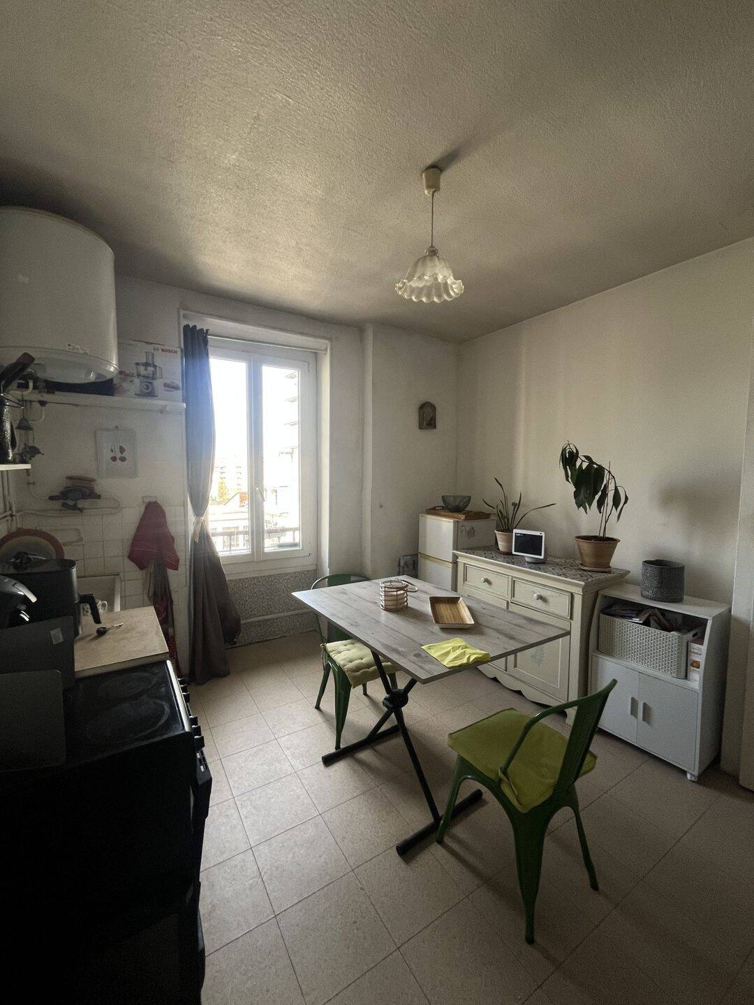 Appartement 1 pièce 20 m² · à Oullins-Pierre-Bénite · 19,6 m² · 90 000 €