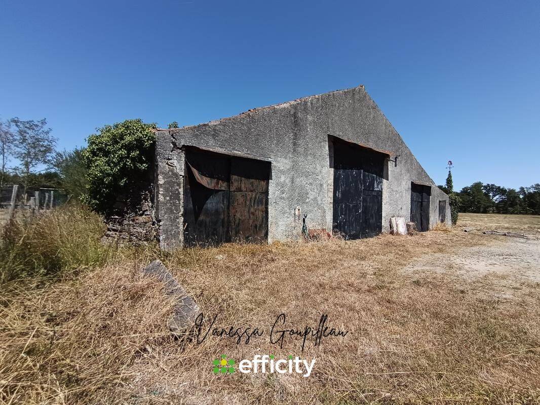 Maison 1 pièce 260 m² · à Sainte-Flaive-des-Loups · 260 m² · 112 000 €