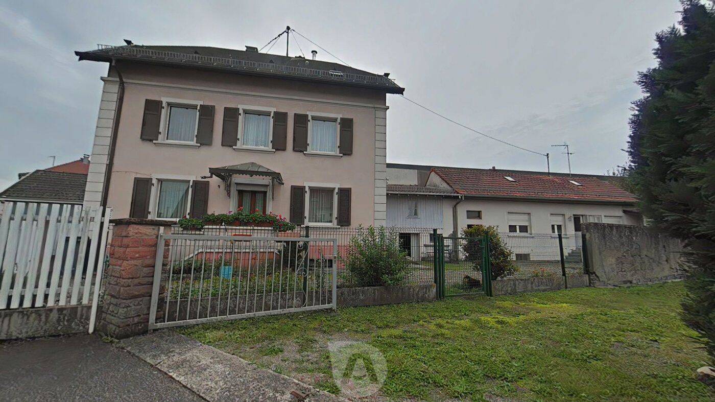 Maison 8 pièces 168 m² · à Cernay · 168,2 m² · 199 000 €