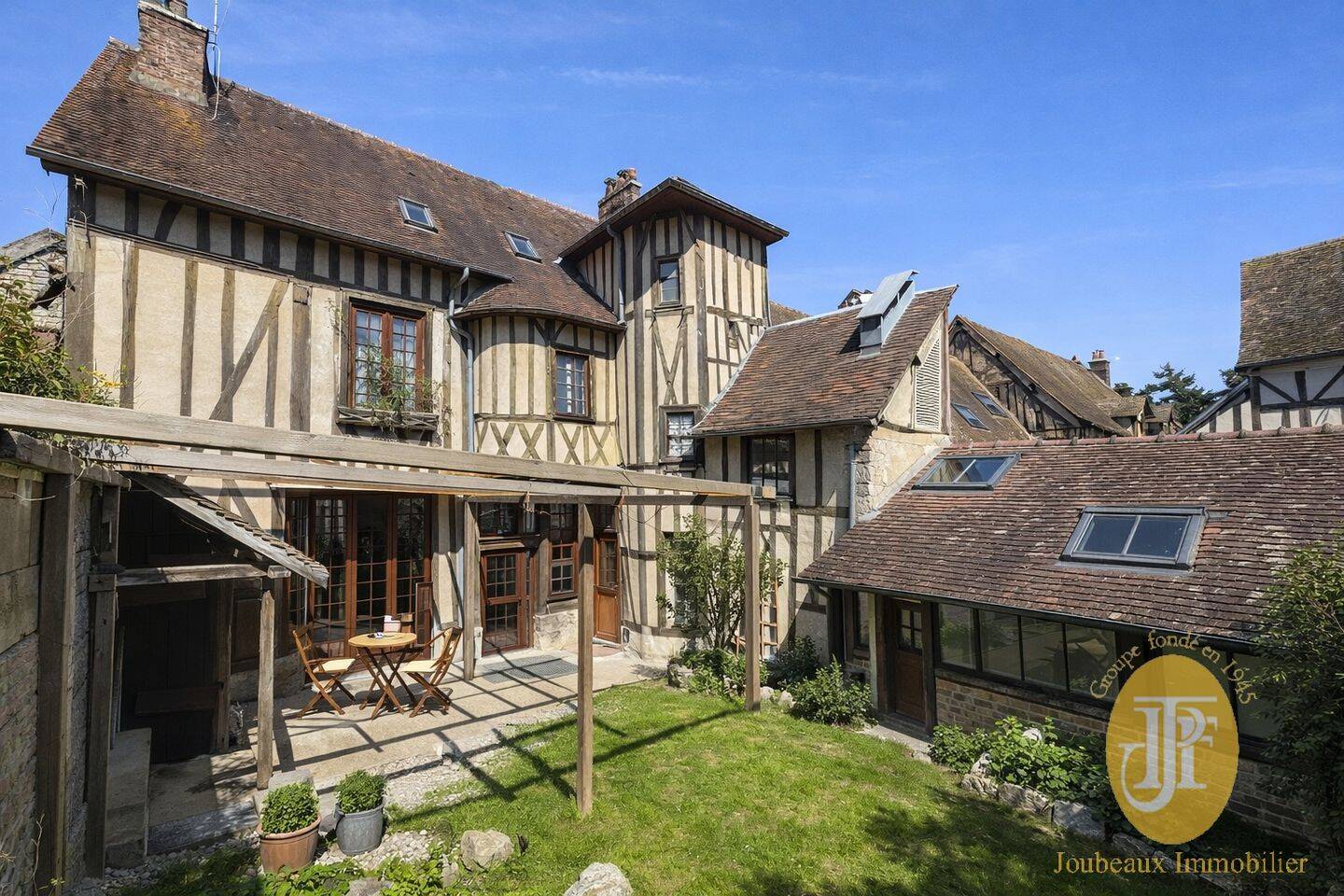 Maison 4 pièces 152 m² · à Vernon · 151,7 m² · 390 000 €