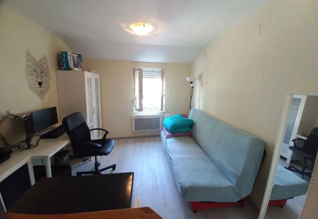 Appartement 1 pièce 14 m² · à Reims · 14 m² · 400 €