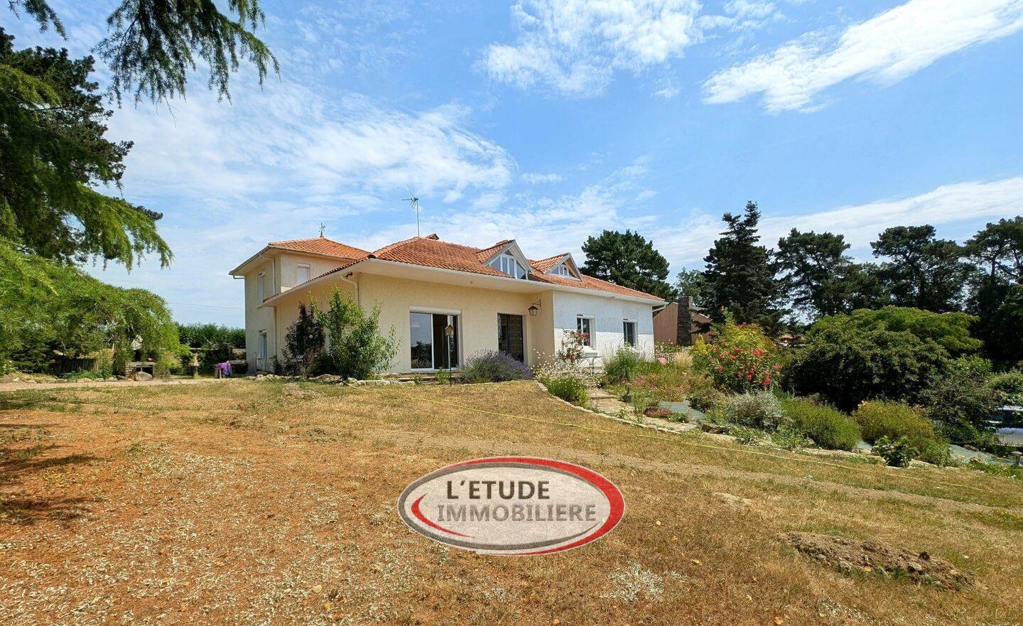 Maison 7 pièces 212 m² · à Le Pallet · 212 m² · 512 500 €