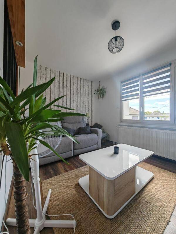 Maison 6 pièces 113 m² · à Orgelet · 113 m² · 198 000 €