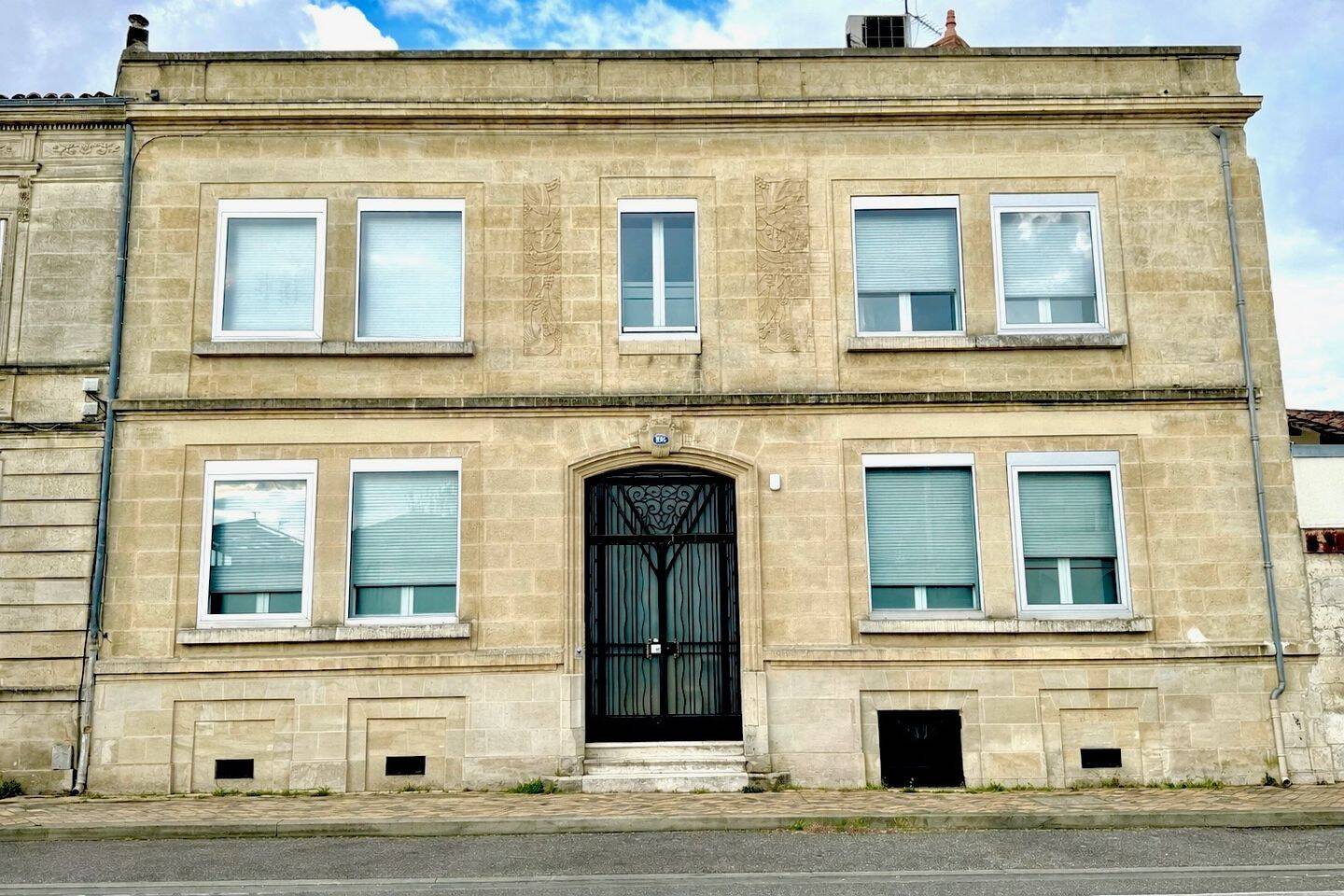 Maison 10 pièces 300 m² · à Bordeaux · 300 m² · 1 380 000 €