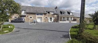 Mas à vendre 188 000 € 9 pièces 6 chambres 350 m² 4 360 m² de terrain Bagnoles de l'Orne Normandie 61140