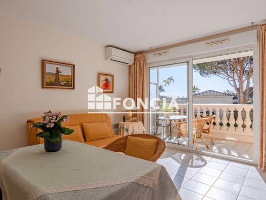 Appartement à vendre 185 000 € 2 pièces 1 chambre 36,3 m² Étage 1/4 Saint Lambert Fréjus 83600