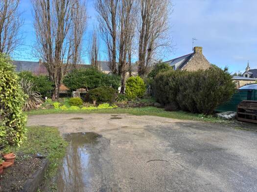 Terrain constructible à vendre 107 700 € 300 m² de terrain Plouhinec 56680