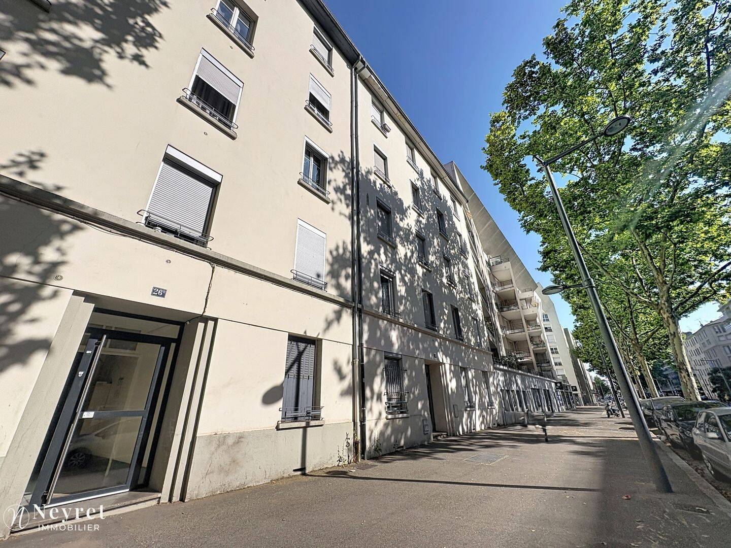 Appartement 1 pièce 38 m² · à Lyon 8ème Arrondissement · 38 m² · 148 000 €