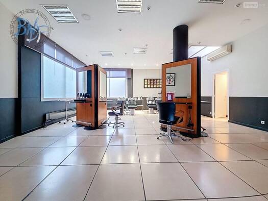 Local commercial à vendre 175 000 € 137 m² de surface de vente Centre Ville Quimper 29000