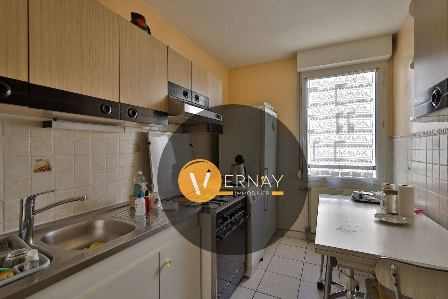 Appartement 3 pièces 77 m² · à Lyon 7ème Arrondissement · 76,6 m² · 290 000 €