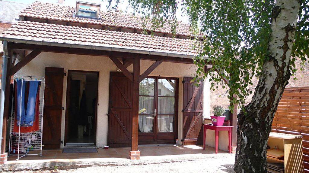 Maison 2 pièces 23 m² · à La Ferté-Saint-Aubin · 22,8 m² · 512 €/mois