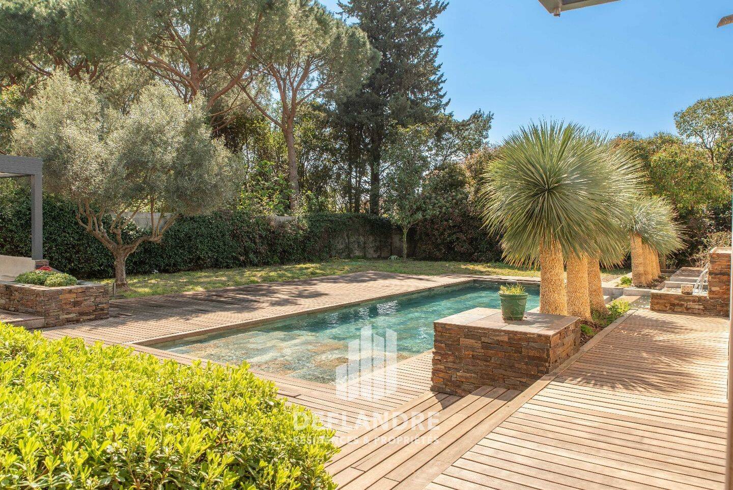 Maison 4 pièces 198 m² · à Baillargues · 198 m² · 1 195 000 €