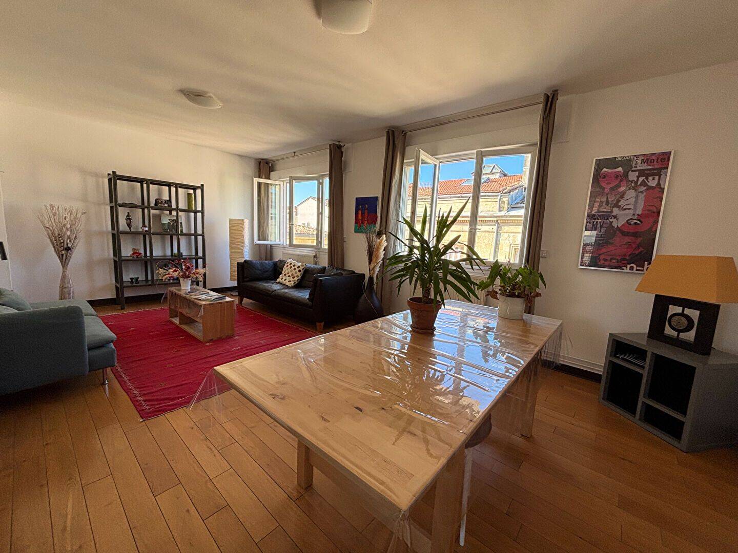 Appartement 4 pièces 87 m² · à Bordeaux · 87 m² · 1 500 €