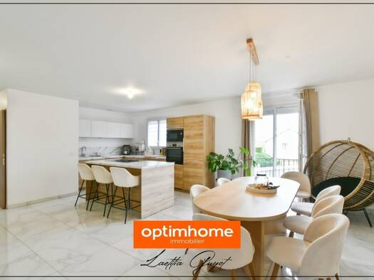 Maison à vendre 173 000 € 4 pièces 2 chambres 88 m² 491 m² de terrain Toulon-sur-Allier 03400