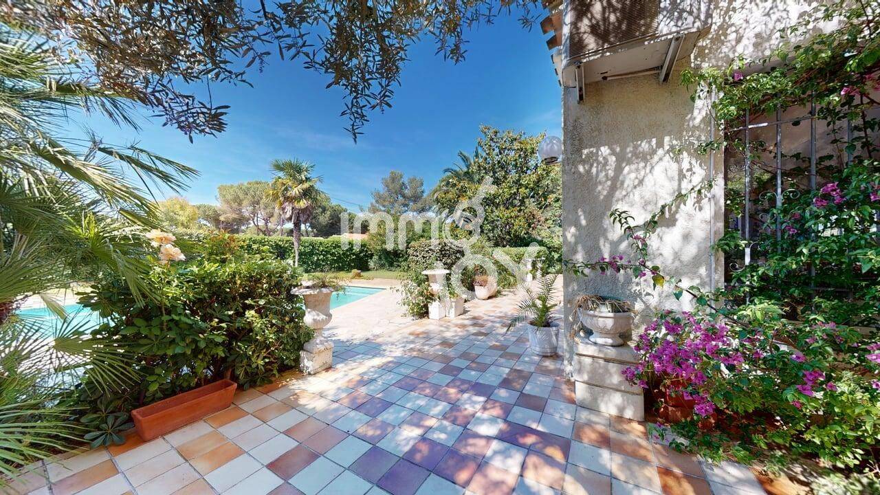 Maison 7 pièces 219 m² · à Agde · 219 m² · 723 500 €