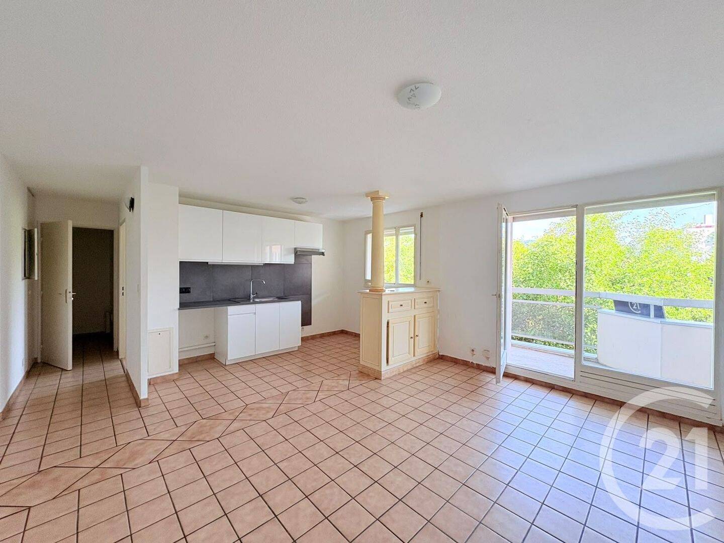 Appartement 2 pièces 49 m² · à Gaillard · 48,6 m² · 1 321 €/mois