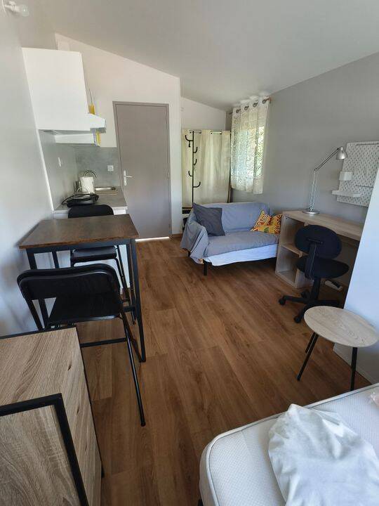 Appartement 1 pièce 15 m² · à Castanet-Tolosan · 15 m² · 635 €/mois