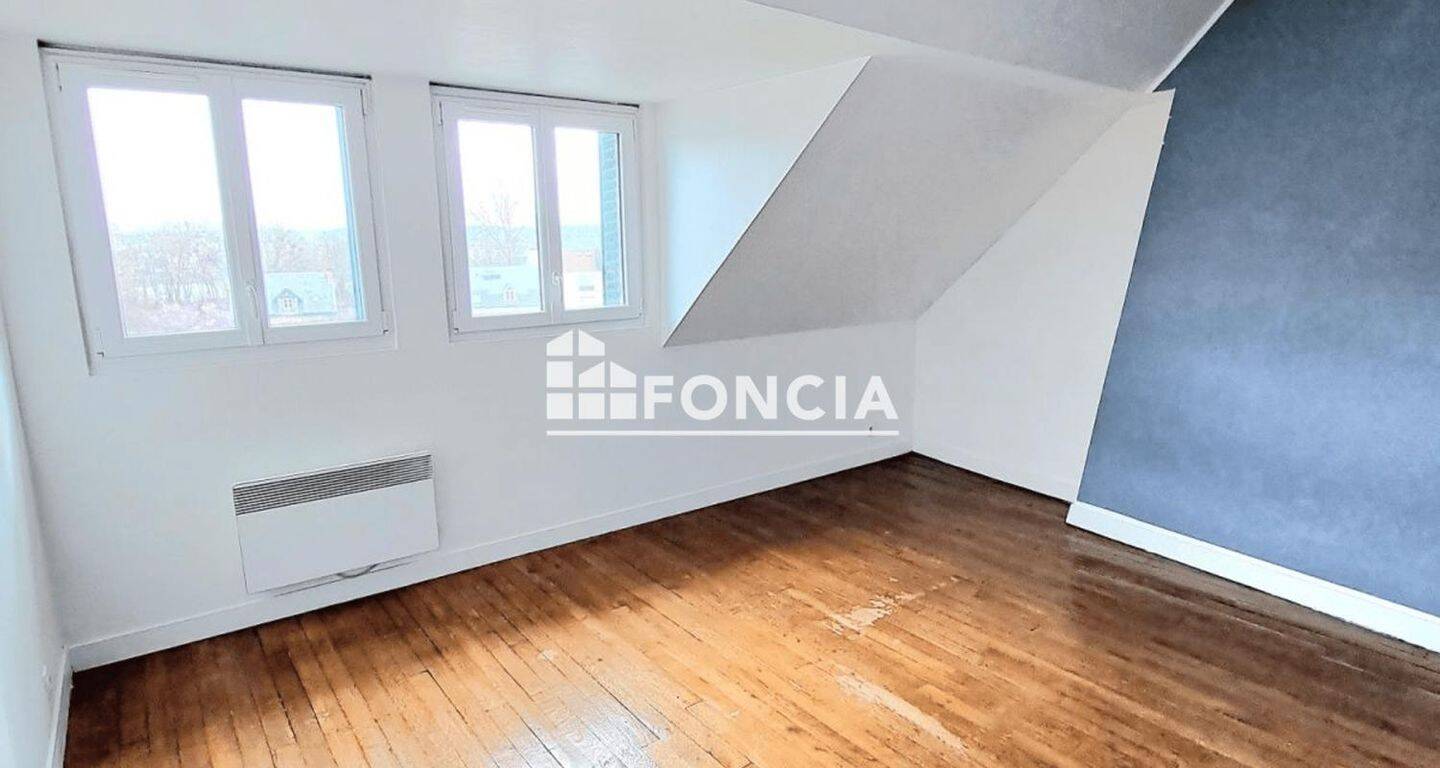 Appartement 3 pièces 63 m² · à Meulan-en-Yvelines · 62,9 m² · 808 €/mois