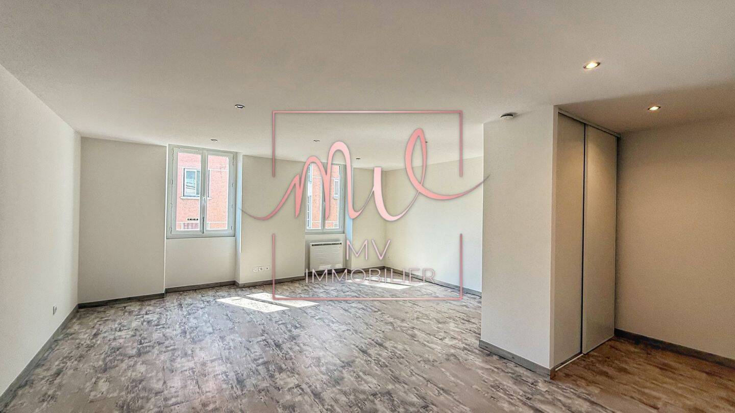 Appartement 2 pièces 51 m² · à Voiron · 50,5 m² · 99 000 €