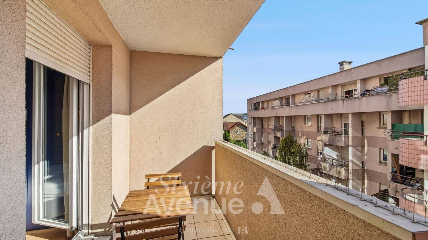 Appartement 2 pièces 52 m² · à Bondy · 52 m² · 1 300 €/mois