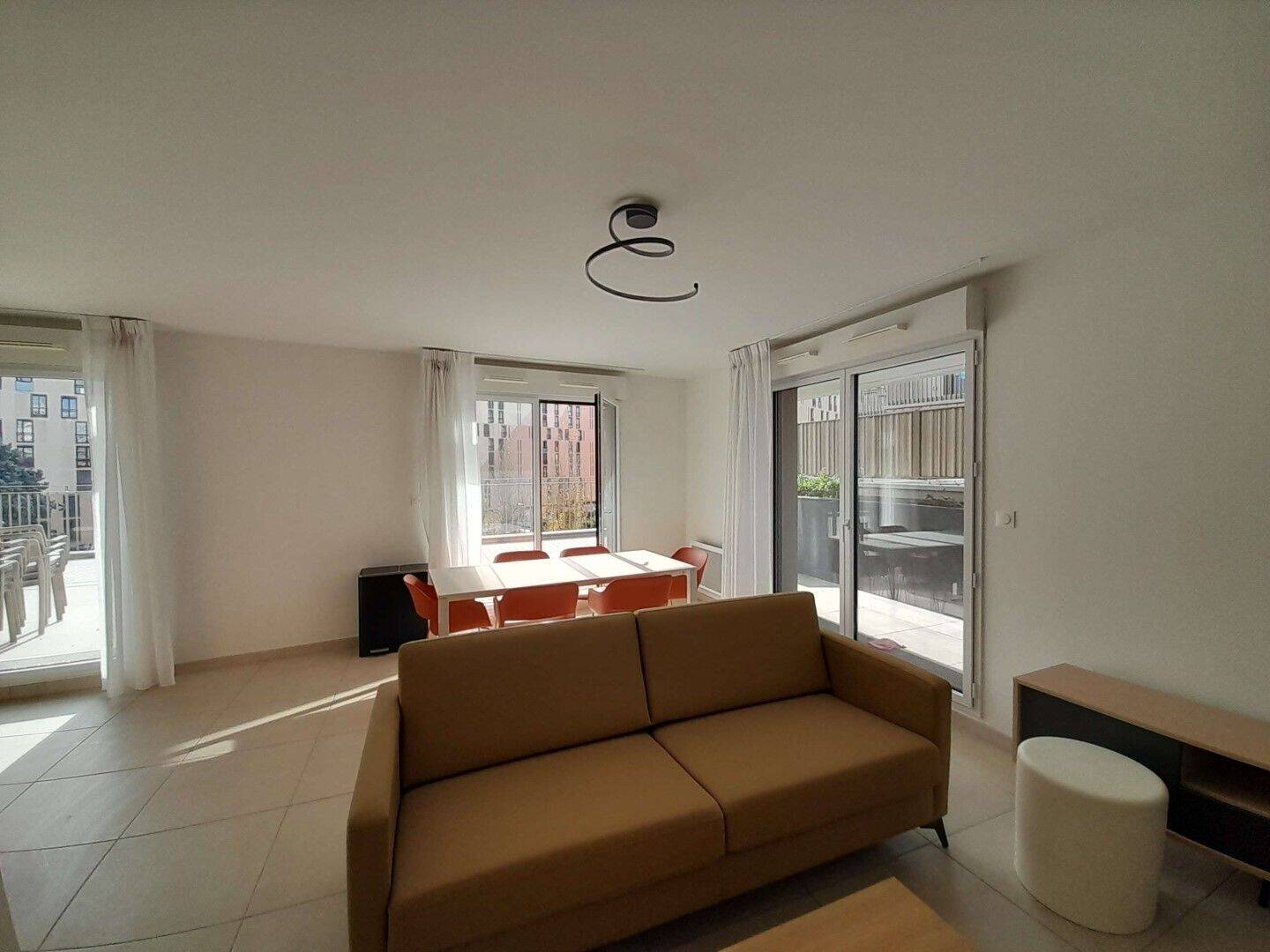 Appartement 5 pièces 94 m² · à Toulouse · 94,1 m² · 1 588 €