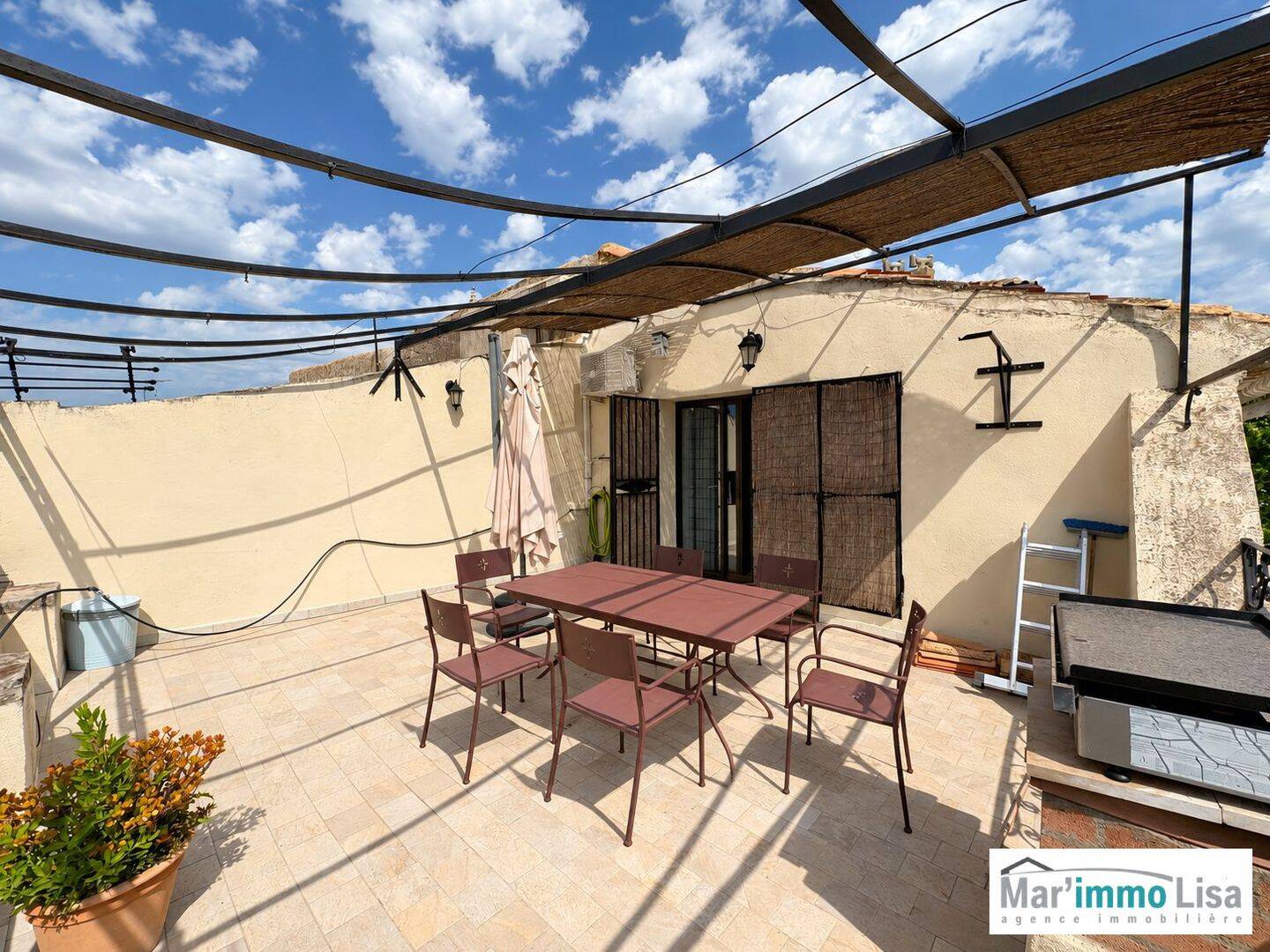 Maison 9 pièces 262 m² · à Mallemort · 262 m² · 429 000 €