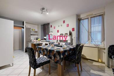 Appartement à vendre 62 000 € 3 pièces 50,1 m² 1er étage Centre Sud Vesoul 70000