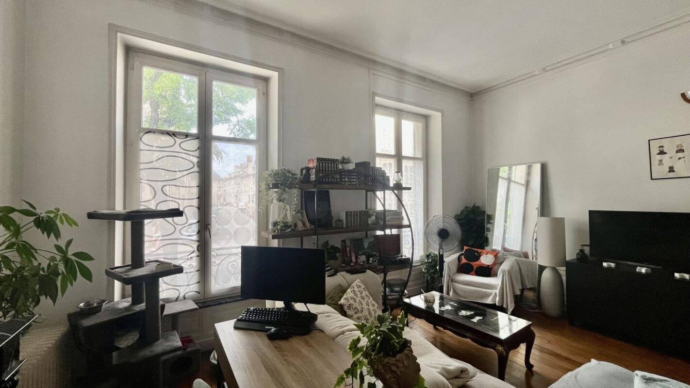 Appartement 3 pièces 76 m² · à Nancy · 76 m² · 210 000 €