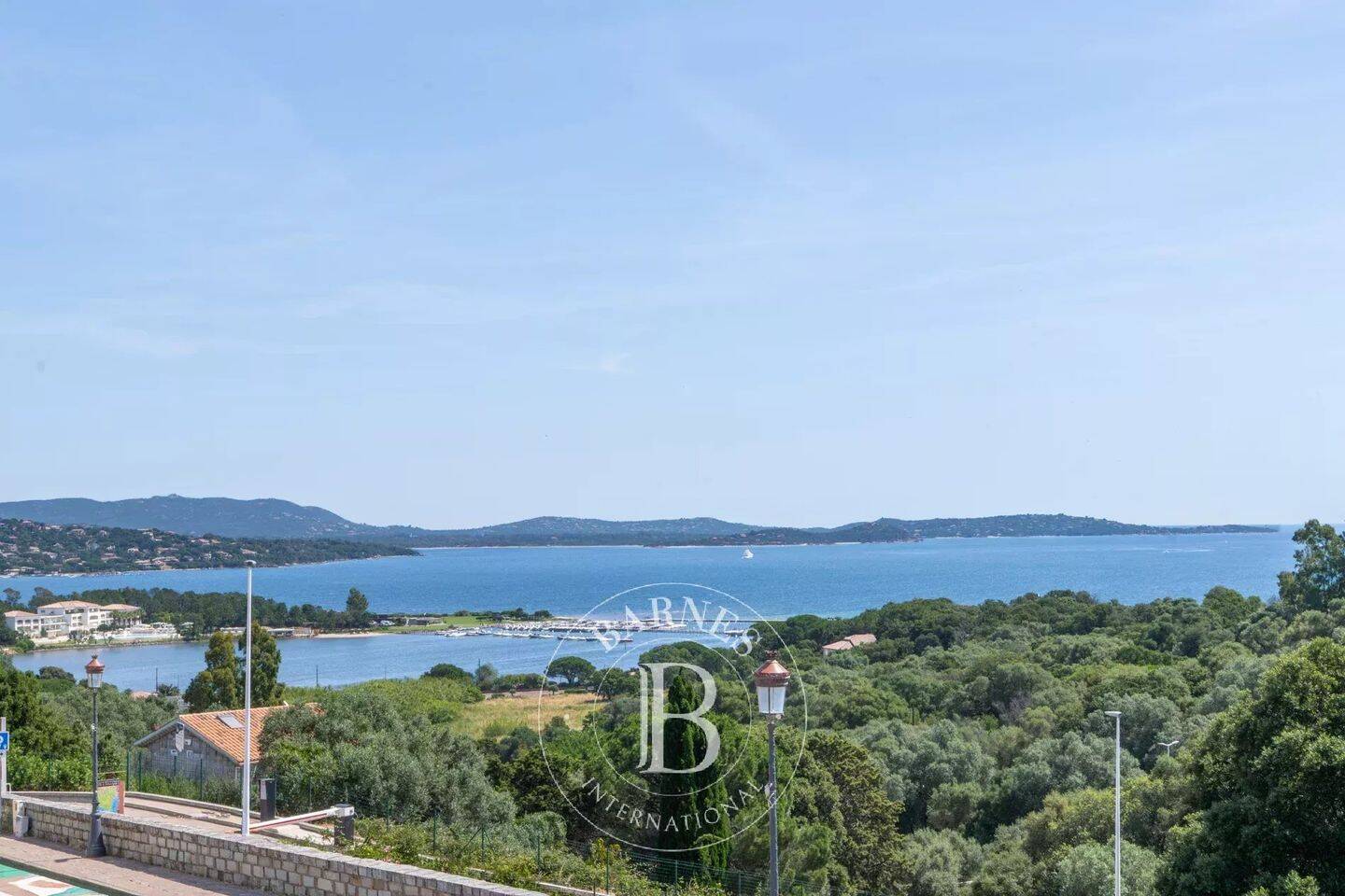Appartement 6 pièces 135 m² · à Porto-Vecchio · 134,8 m² · 750 000 €
