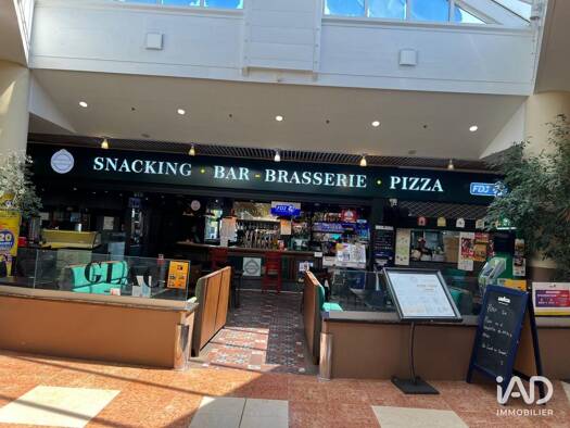 Local commercial à vendre 308 000 € 300 m² de surface de vente L'Isle-Adam 95290