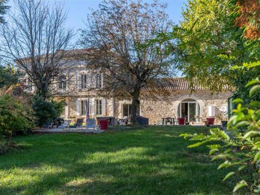 Maison à vendre 315 000 € 11 pièces 7 chambres 384 m² 4 554 m² de terrain Castelnaud-de-Gratecambe 47290
