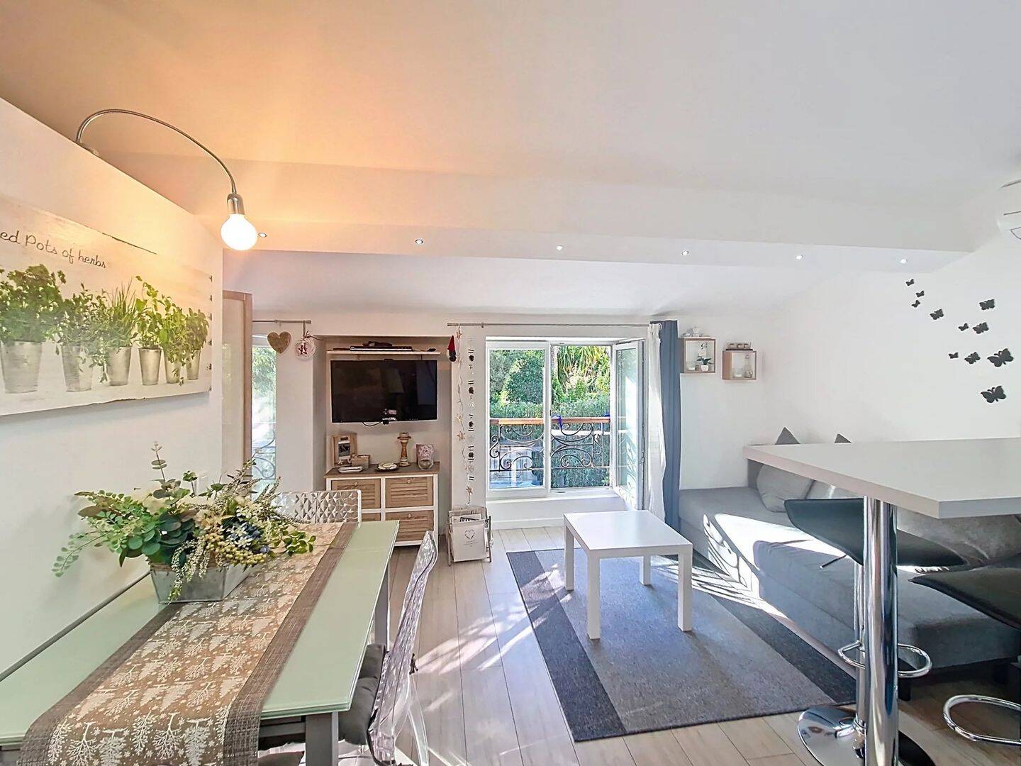 Appartement 1 pièce 29 m² · à Cannes · 29,2 m² · 185 000 €