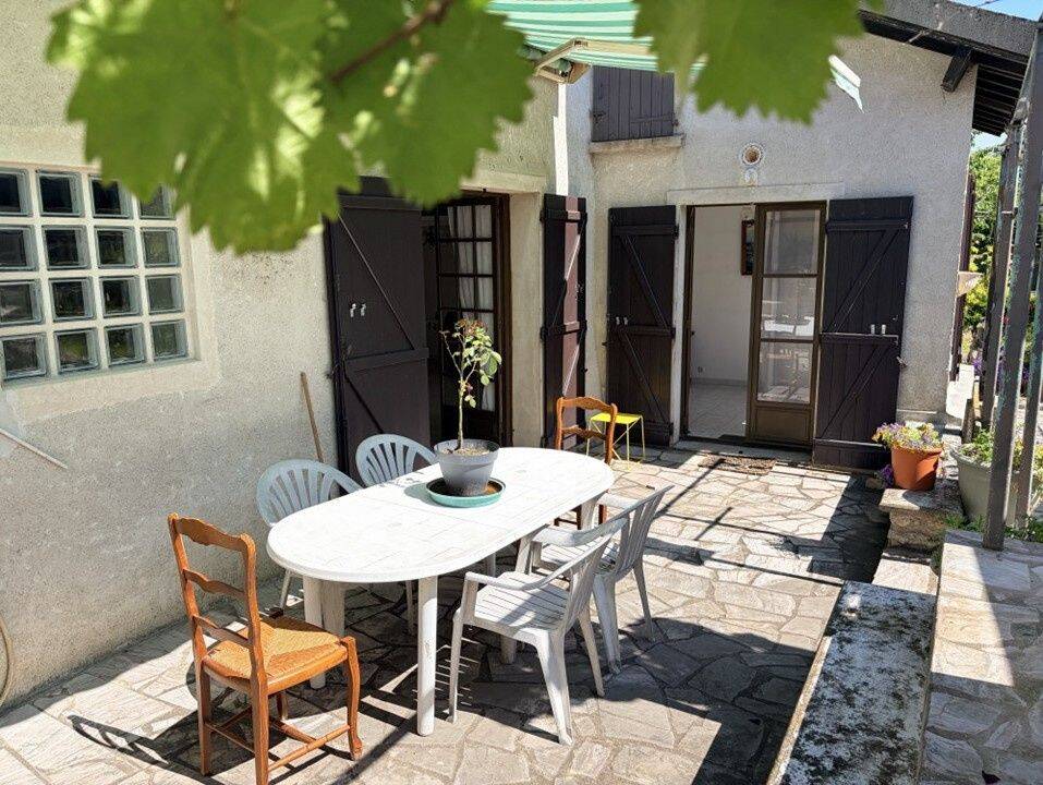 Maison 7 pièces 140 m² · à Méré · 140 m² · 489 250 €
