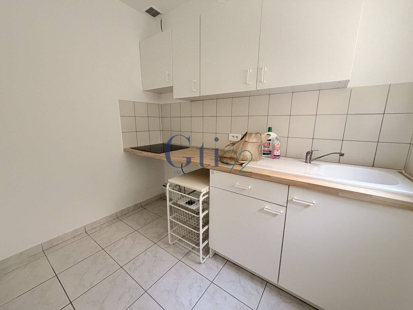 Appartement 2 pièces 39 m² · à Issy-les-Moulineaux · 39,2 m² · 970 €
