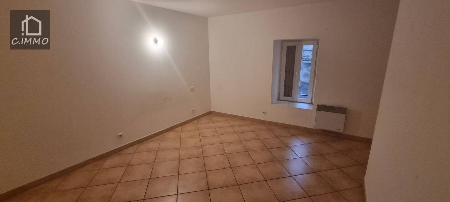 Appartement 4 pièces 80 m² · à Abeilhan · 80 m² · 716 €/mois