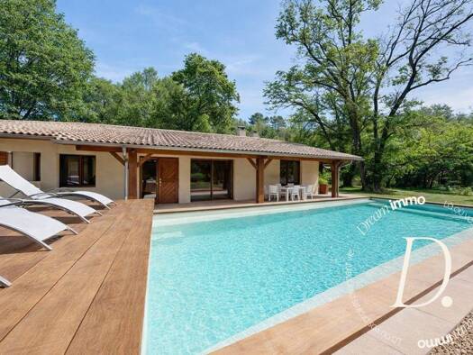 Maison à vendre 735 000 € 4 pièces 3 chambres 200 m² 4 396 m² de terrain Saint-Michel-Escalus 40550