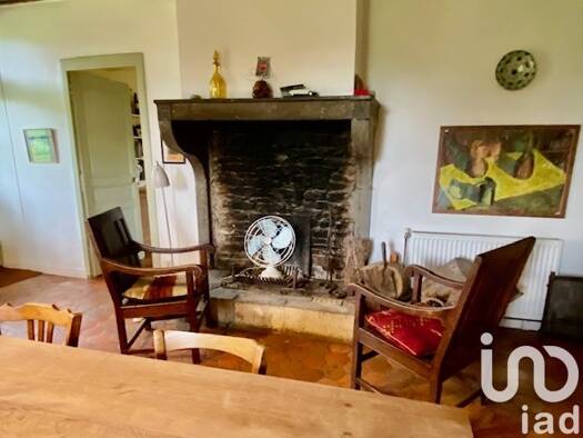 Maison à vendre 430 000 € 6 pièces 4 chambres 162 m² 7 431 m² de terrain Sailly 71250