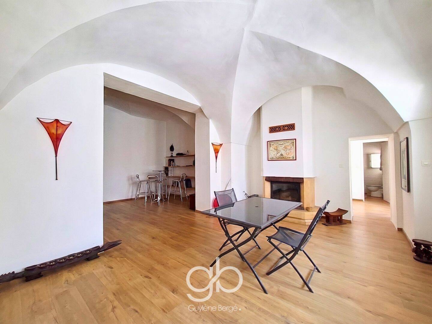 Maison 4 pièces 130 m² · à Entre-Vignes · 130 m² · 270 000 €