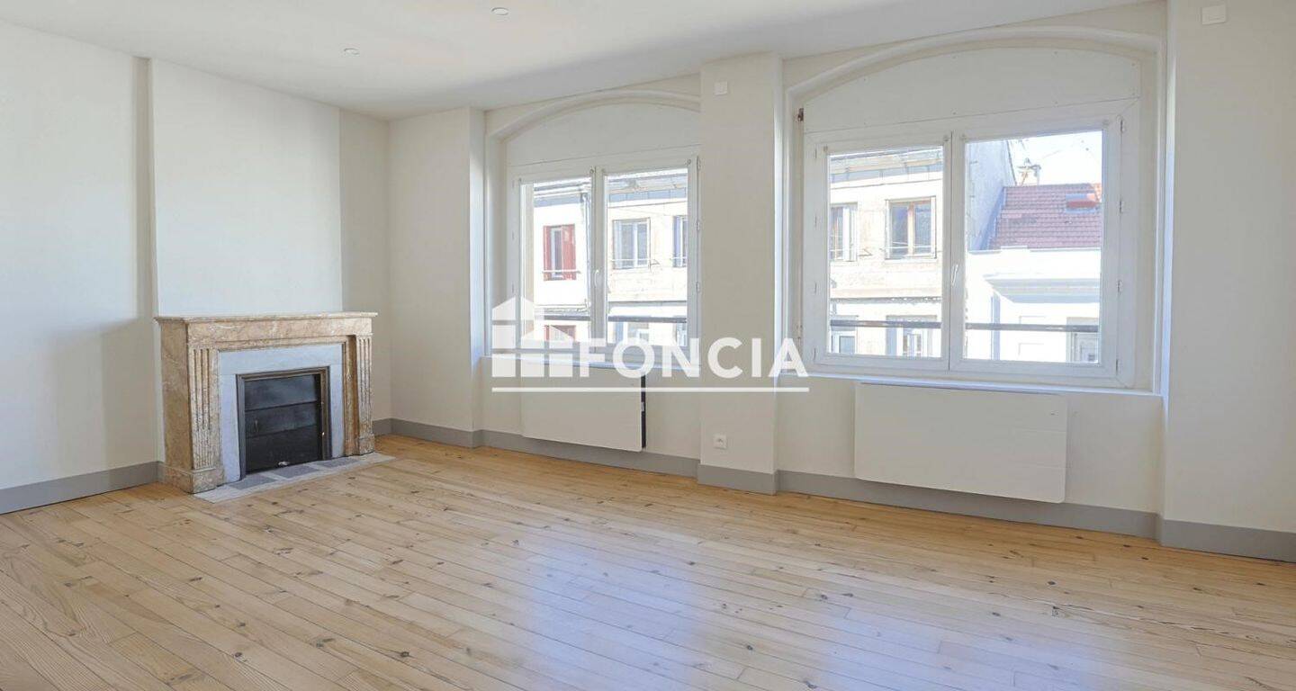 Appartement 4 pièces 90 m² · à Firminy · 90 m² · 670 €