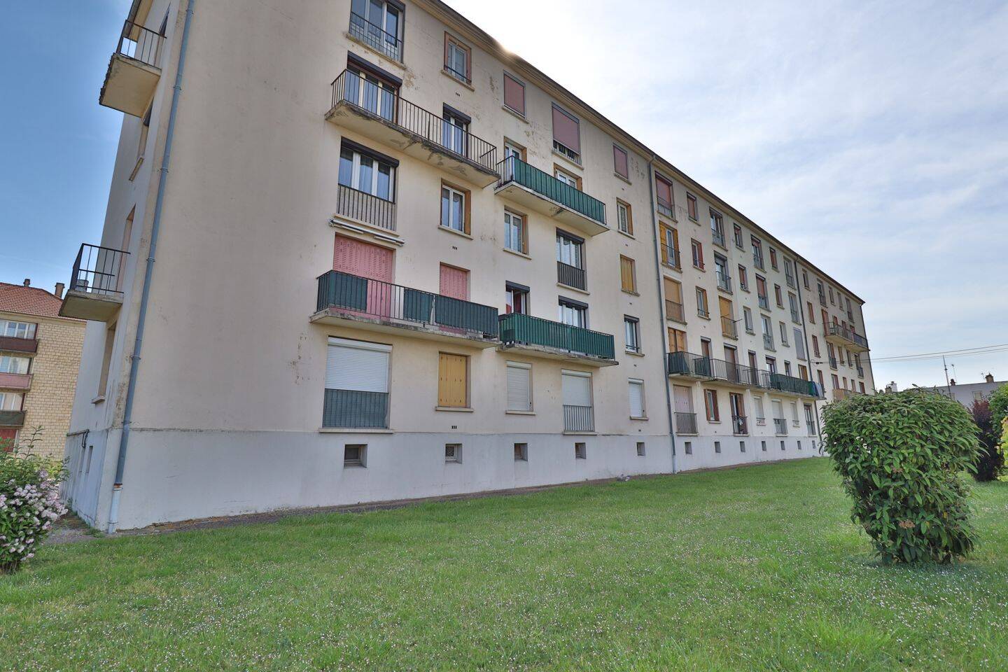 Appartement 4 pièces 59 m² · à La Chapelle-Saint-Luc · 58,7 m² · 53 000 €