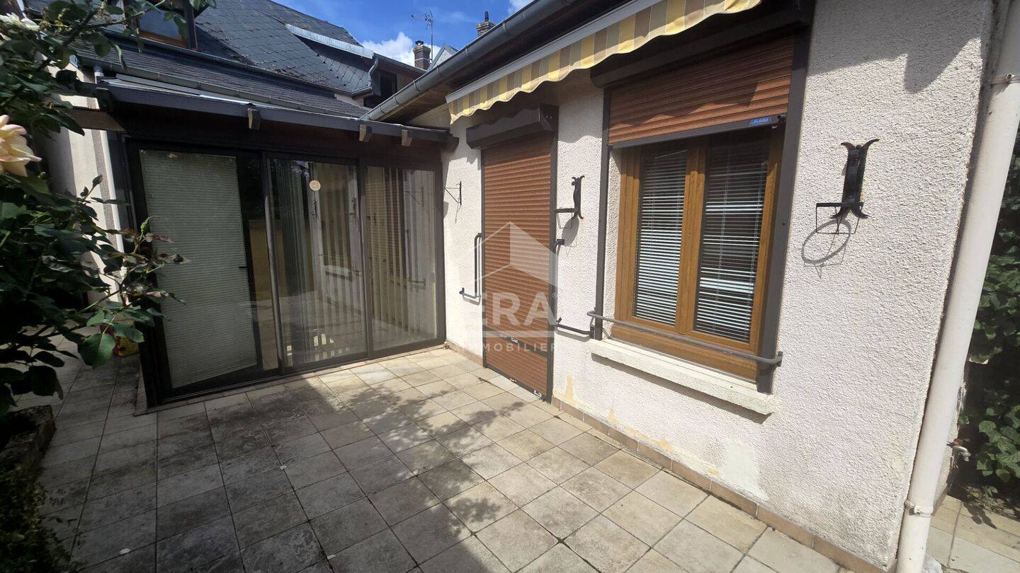Maison 6 pièces 132 m² · à Sinceny · 132 m² · 91 500 €