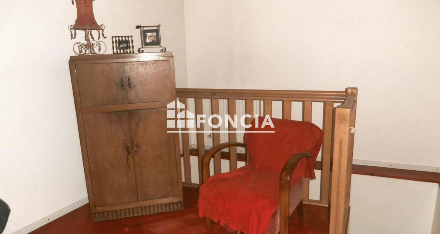 Maison 4 pièces 118 m² · à Grigny-sur-Rhône · 117,7 m² · 920 €