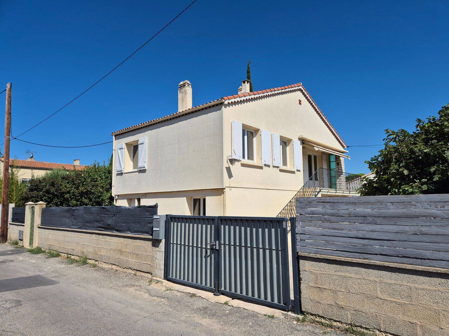 Appartement 4 pièces 74 m² · à Pélissanne · 74 m² · 1 450 €/mois