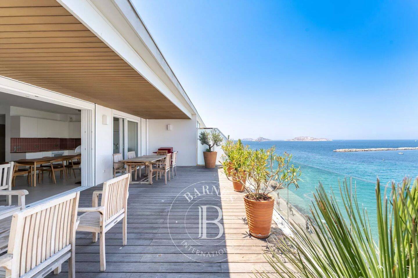 Appartement 4 pièces 105 m² · à Marseille 7ème Arrondissement · 105,3 m² · 4 500 €/mois