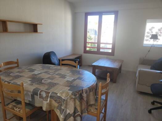 Appartement à louer 610 € 2 pièces 1 chambre 42 m² Vieux Boulogne Boulogne-sur-Mer 62200