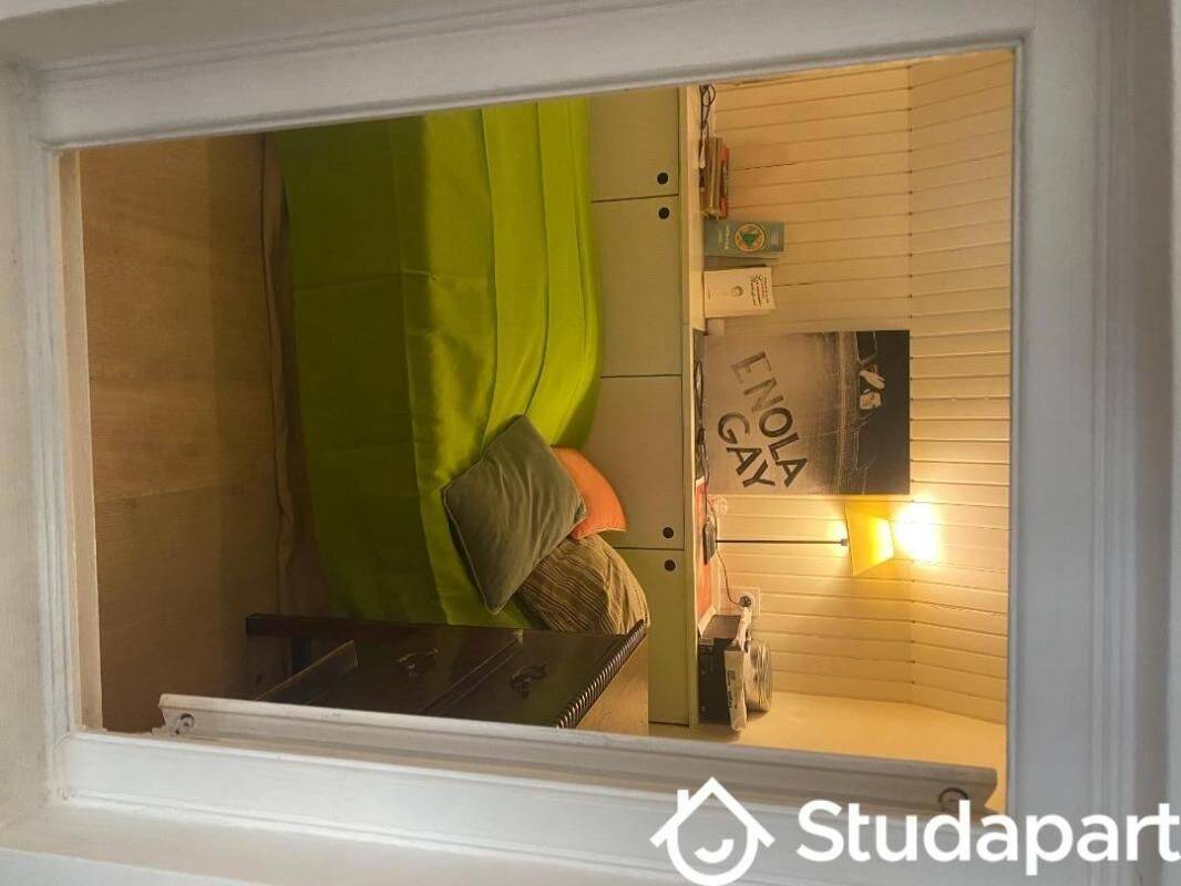 Appartement 1 pièce 13 m² · à Paris 14ème Arrondissement · 13 m² · 950 €
